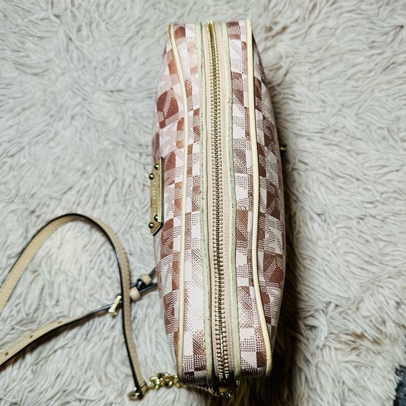 MICHAEL Michael Kors Large Jet Set Rode Gold Crossbody Bag✨ - Picture 7 of 12